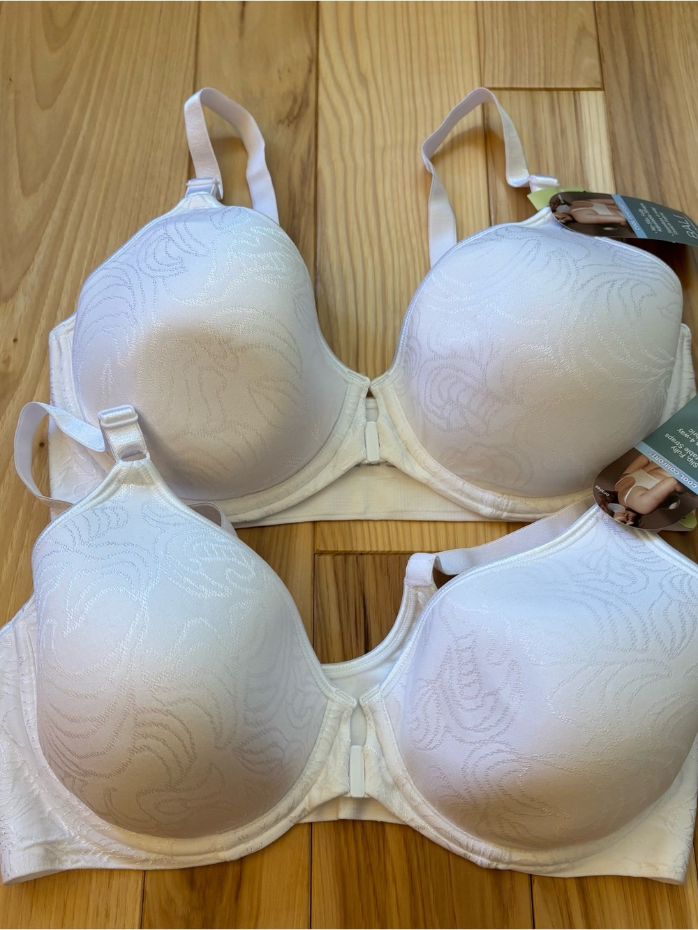 NEW Bali Comfort Revolution Front Closure White Cool Comfort Bra- Two 40B Bras